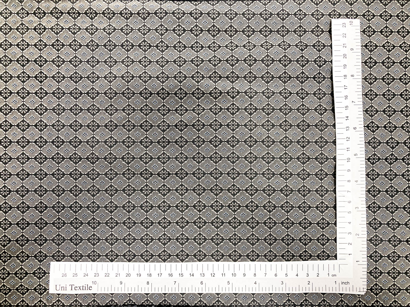 KKF1138-W [ D/#1 ]先染形状記憶ジャカード広巾