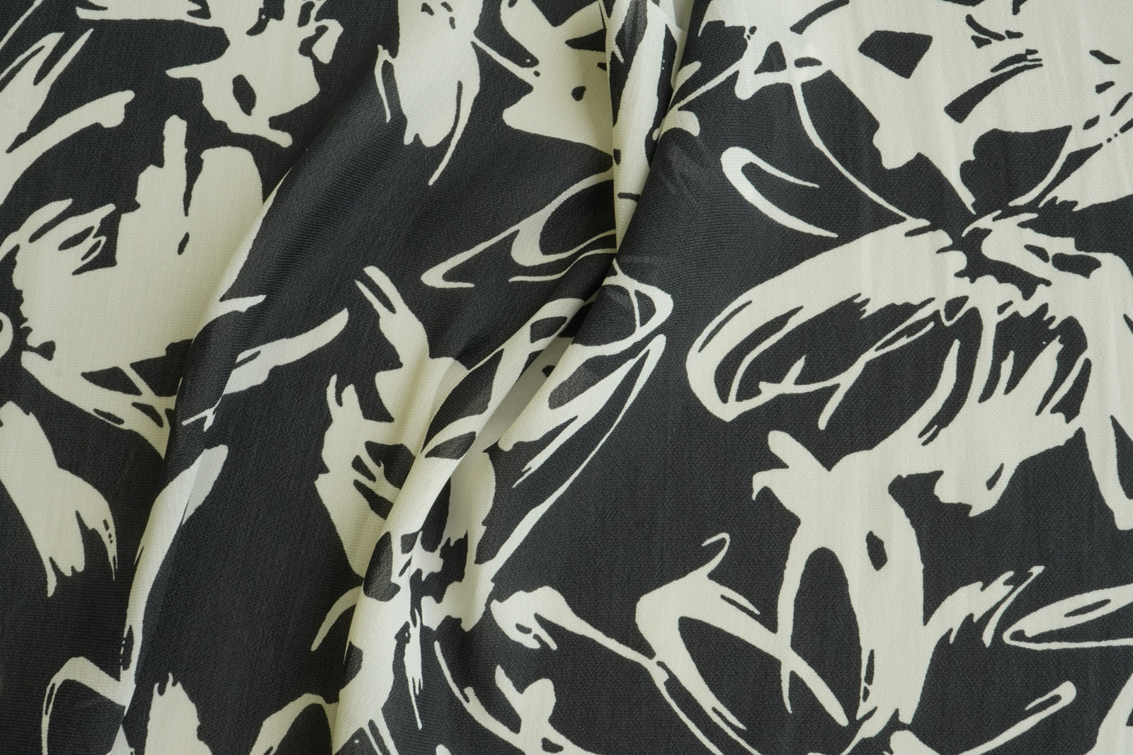 KKP6620-W [ D/#SB-110 ]Printed Polyester Plain Weave Air Flow Finish