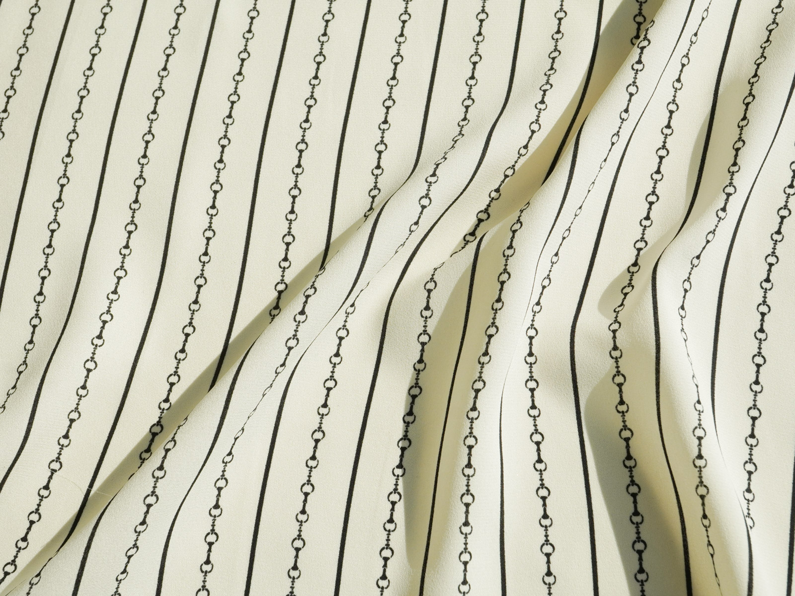 KKP2045 [ D/#55 ]Printed Polyester Back Satin Crepe