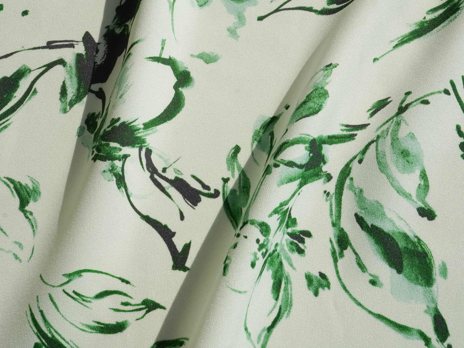 KKP3422 [ D/#663 ]Printed Polyester Light Crepe