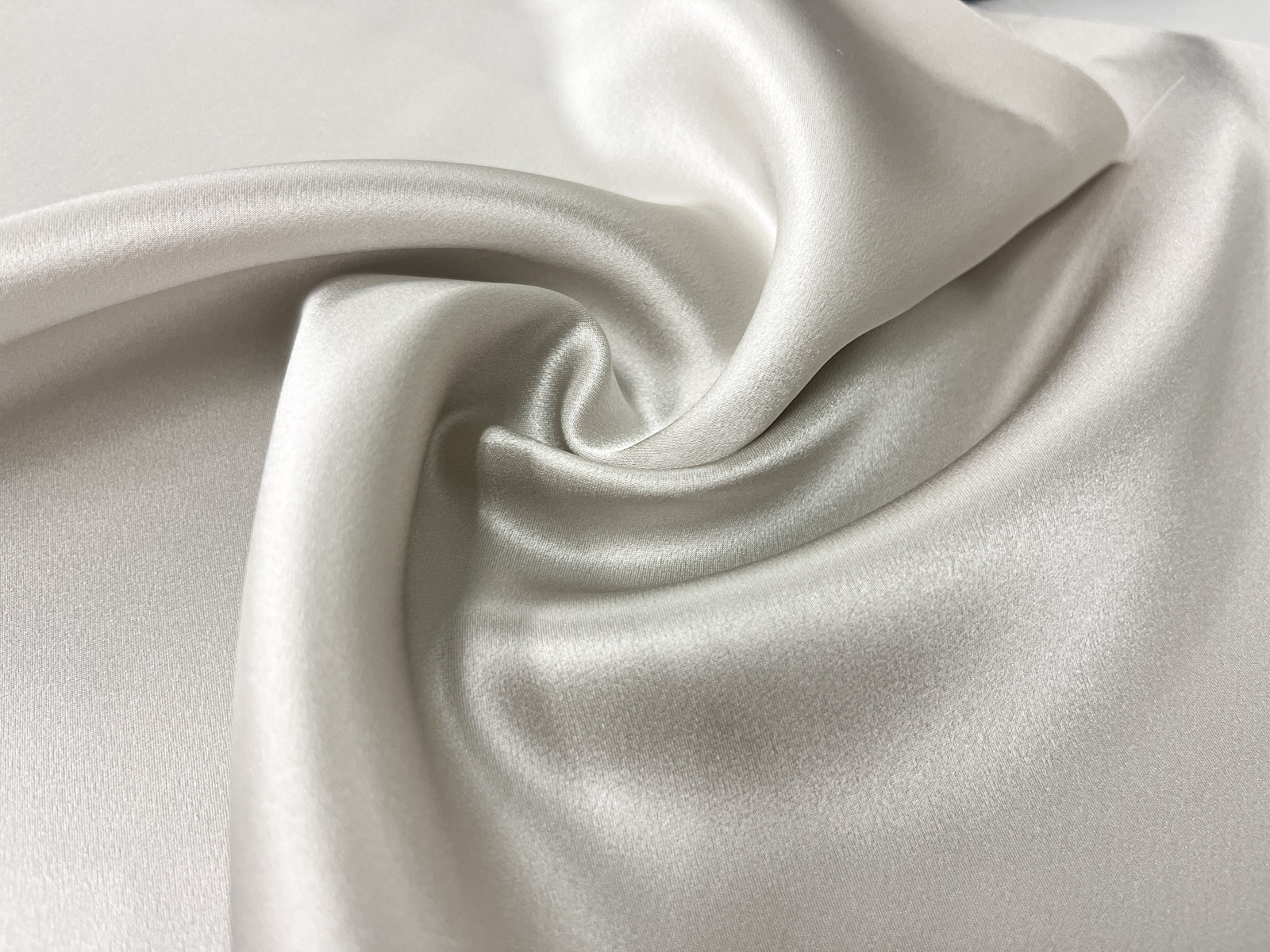 KKS1903J Dyed Silk 19 Momme Satin