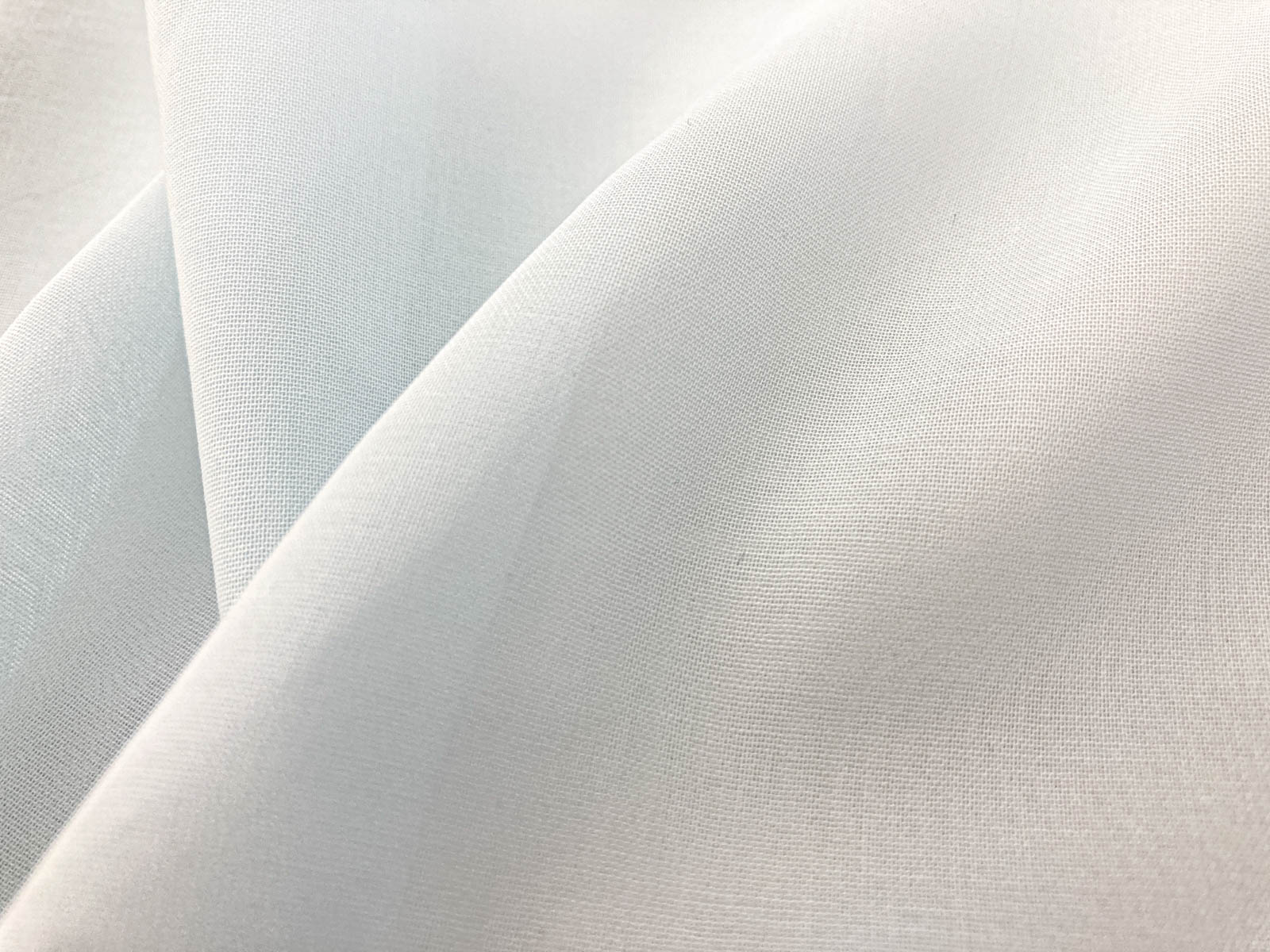 KKC132SOG-W 綿１００／２ボイルソフトオーガンジー加工広巾