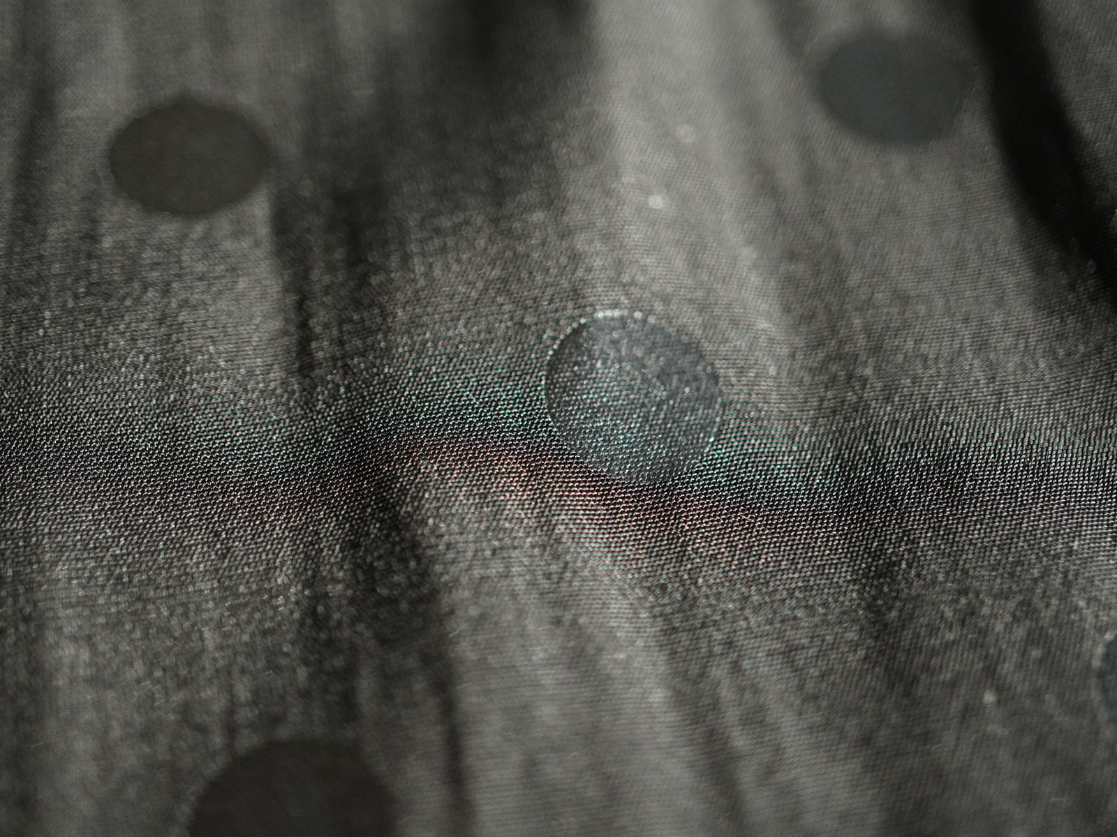 KKF6634GSE-W 割繊デシンエアフローエンボス加工