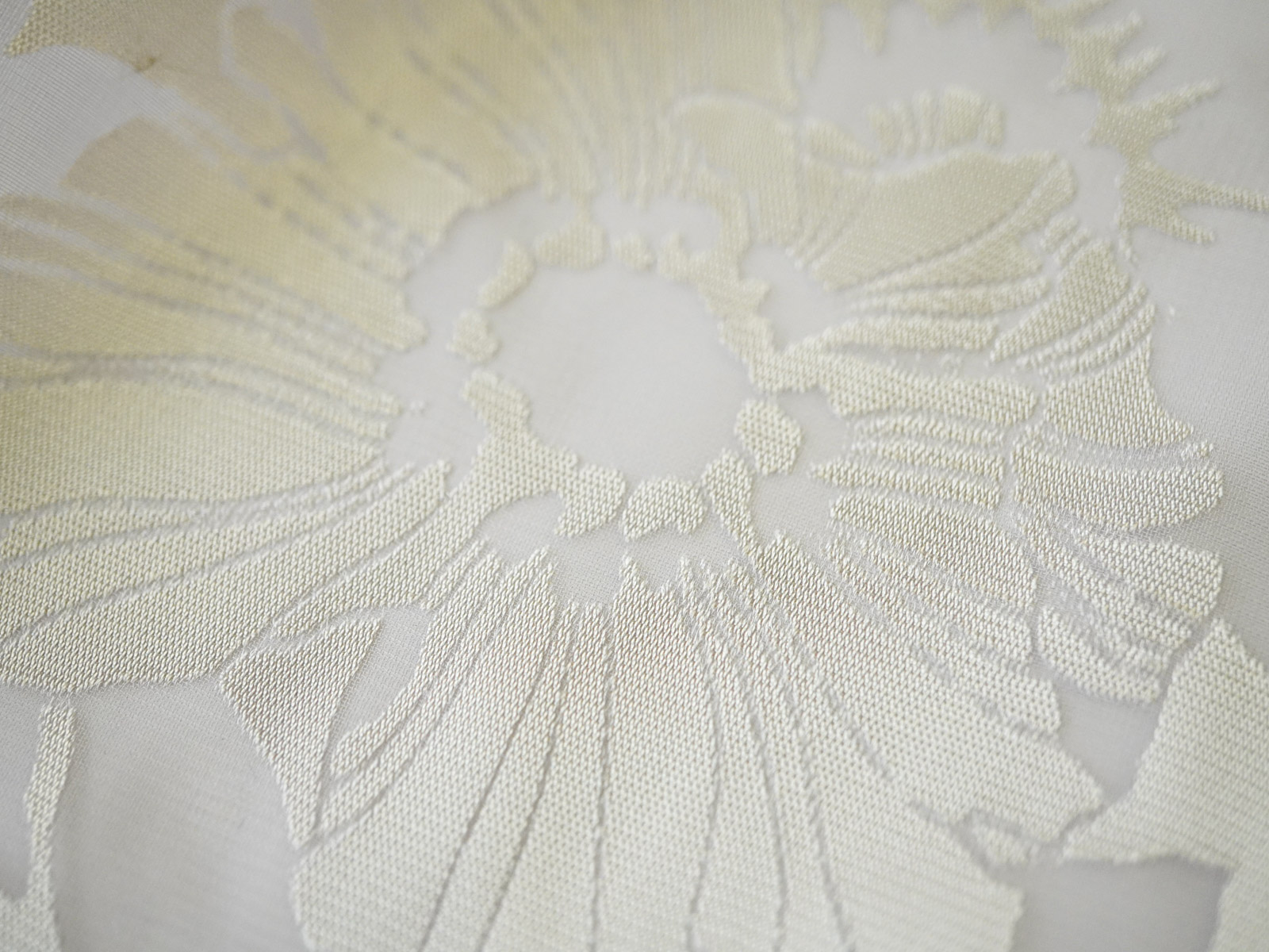 KKOP9117 [ D/#70 ]ポリレーヨン朱子染オパール