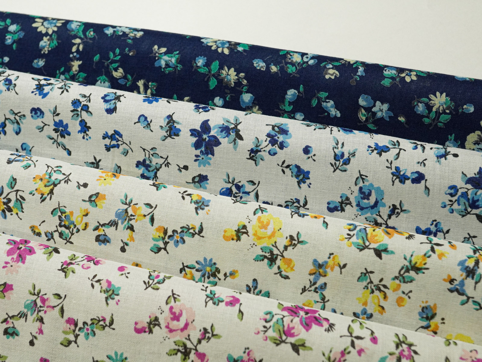 KCP600 [ D/#K-735 ]Printed Cotton 60 Lawn