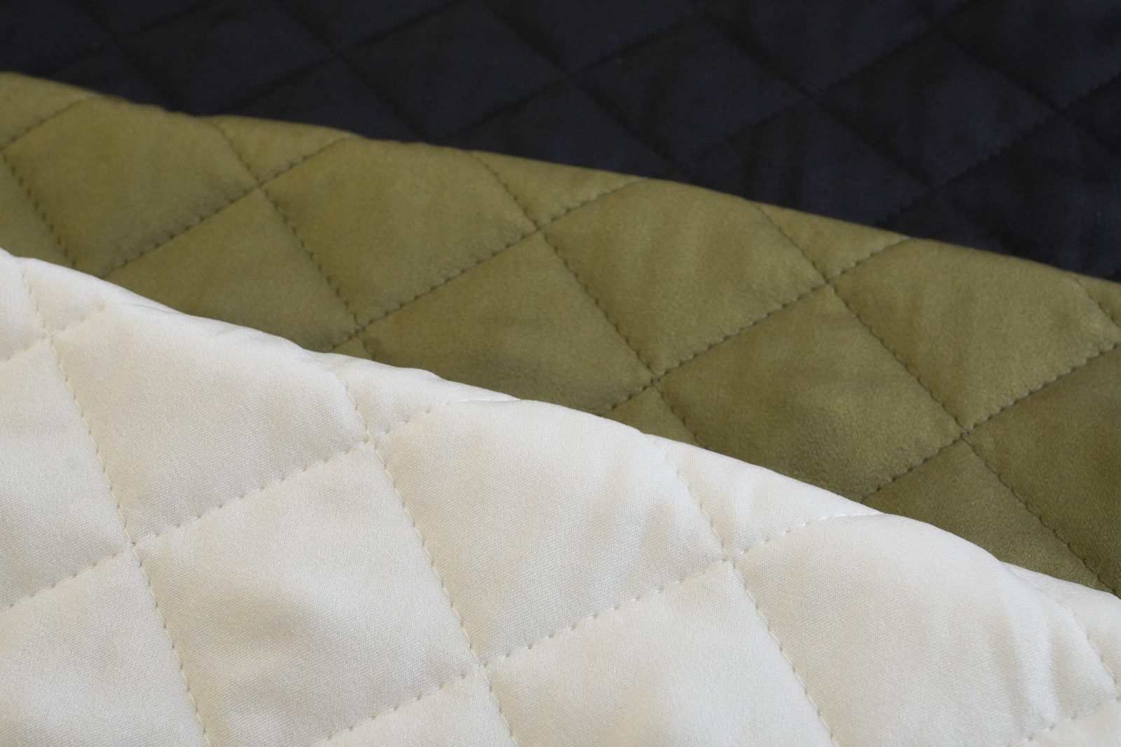 KFQ8031-58 [ D/#2 ]Quilted Polyester Silky Satin