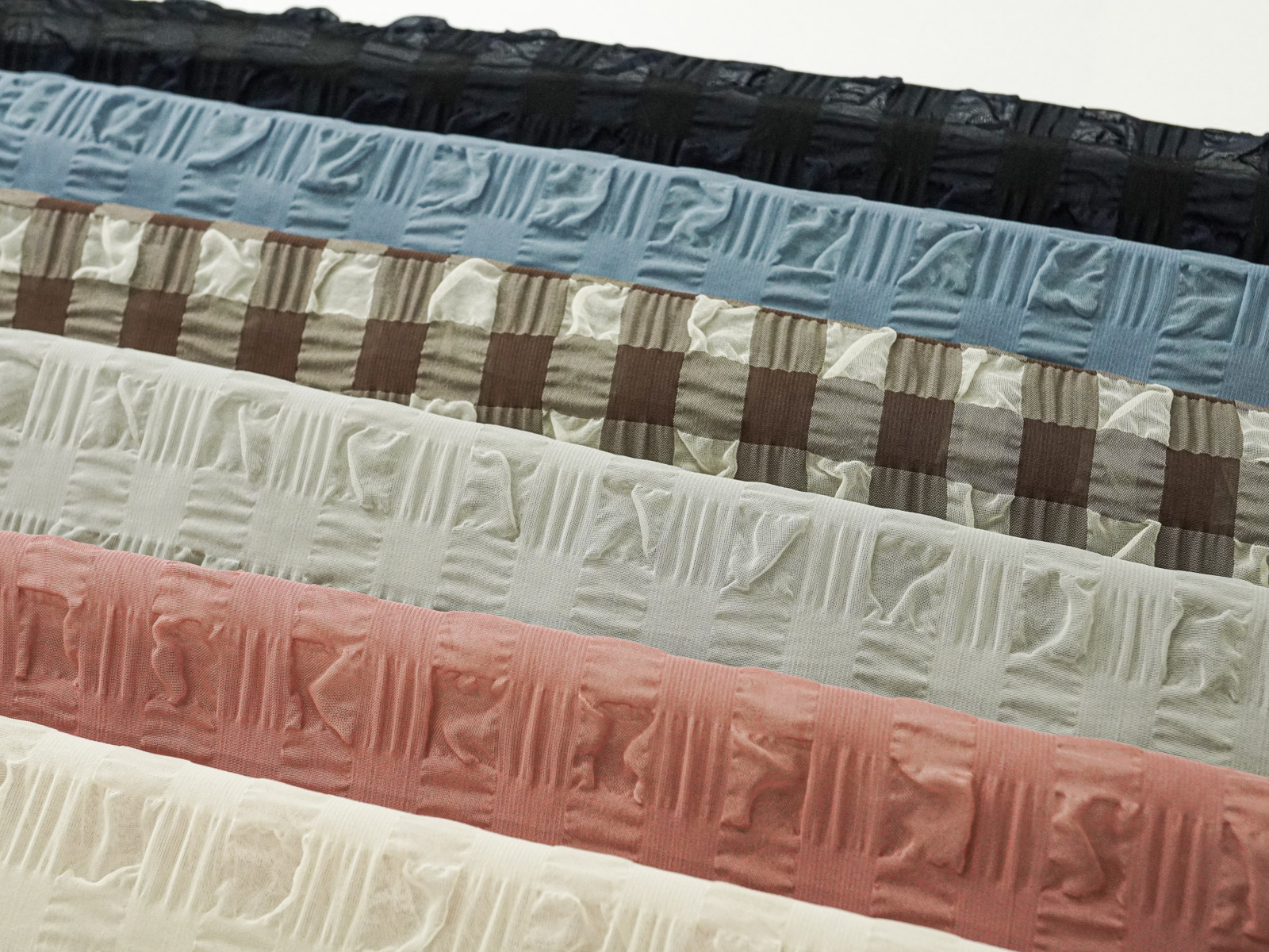 KKF1930RE [ D/#1 ]Dyed Polyester ECO Seersucker Organza