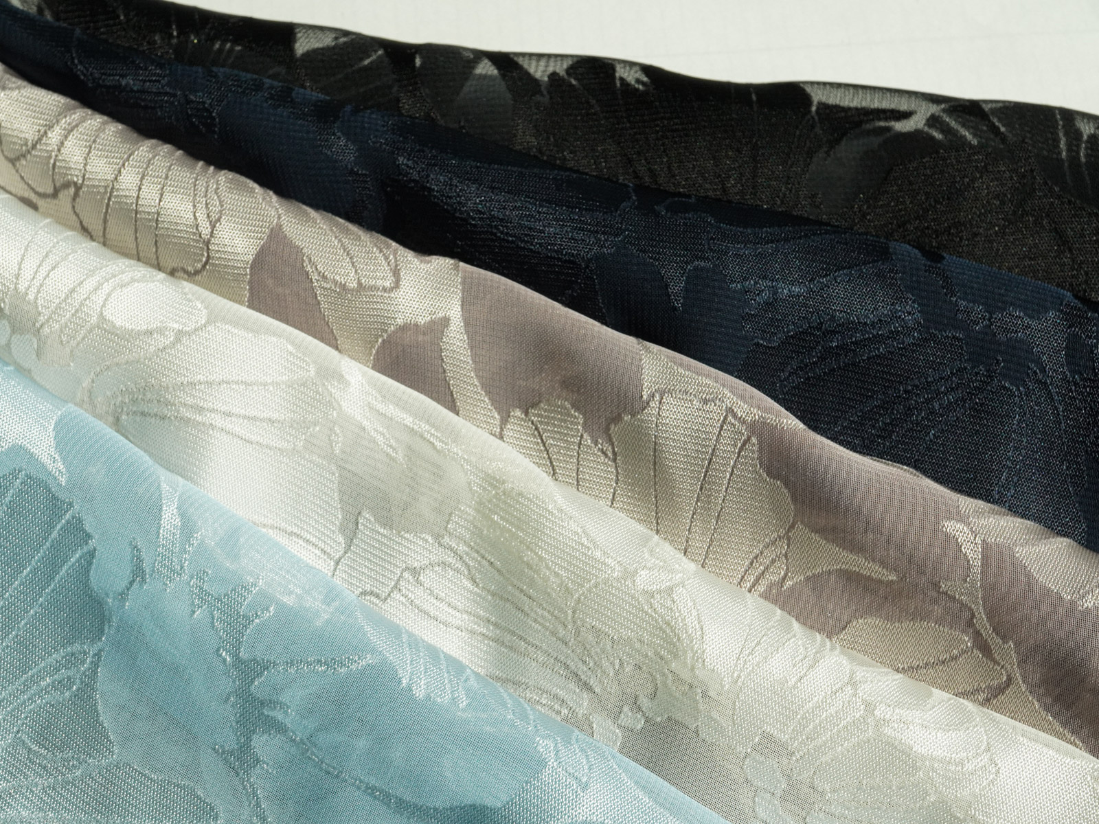 KKOP9117 [ D/#70 ]ポリレーヨン朱子染オパール