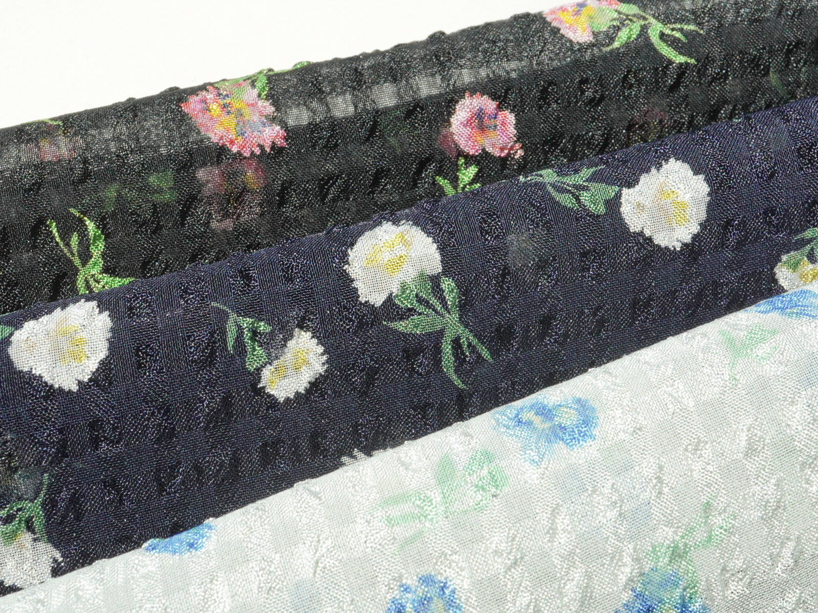 KKP1913 [ D/#121 ]５０ｄシルックサッカー多色プリント