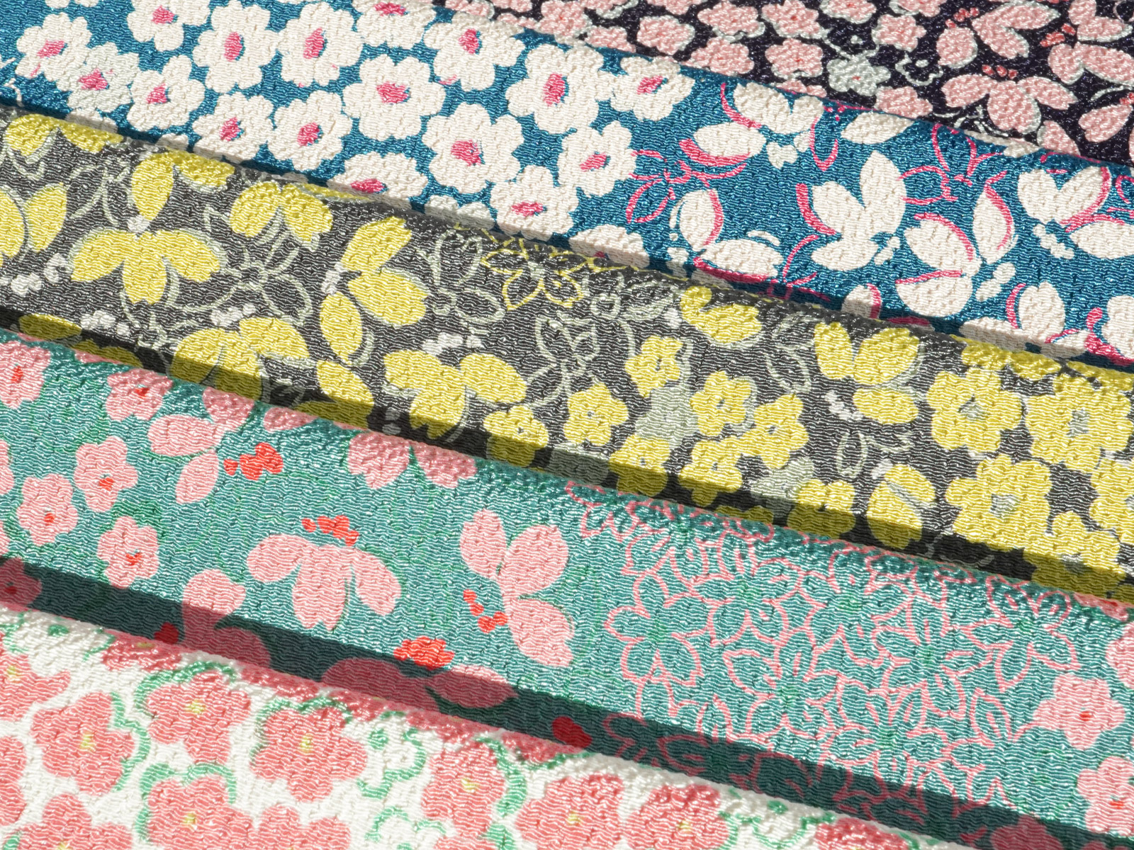 KKP2338 [ D/#B-122 ]二越ちりめん®多色プリント