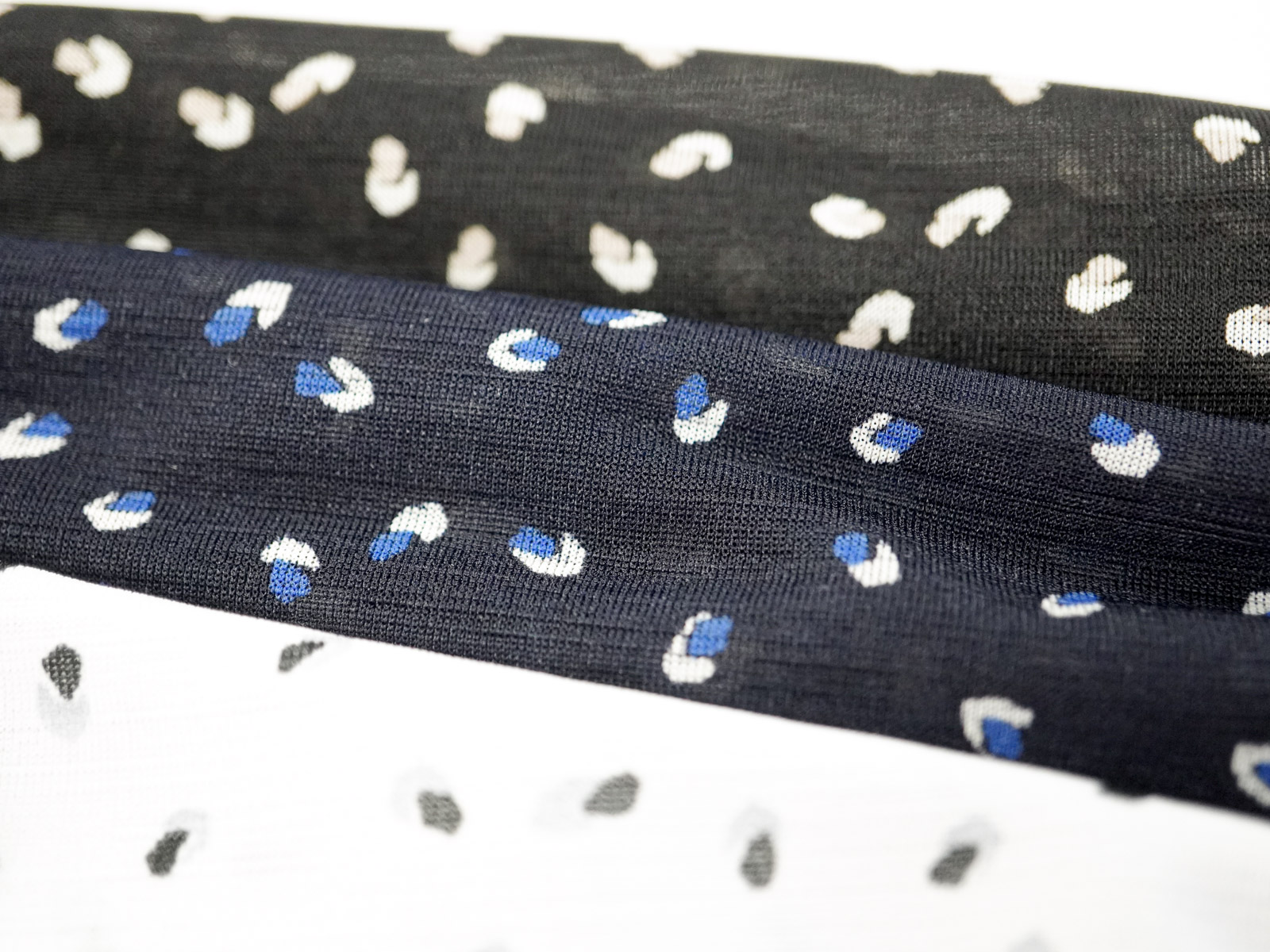 KKP8026-W [ D/#SB-302 ]ＢＲ×ＳＤ１００ｄ天竺広巾有色プリント