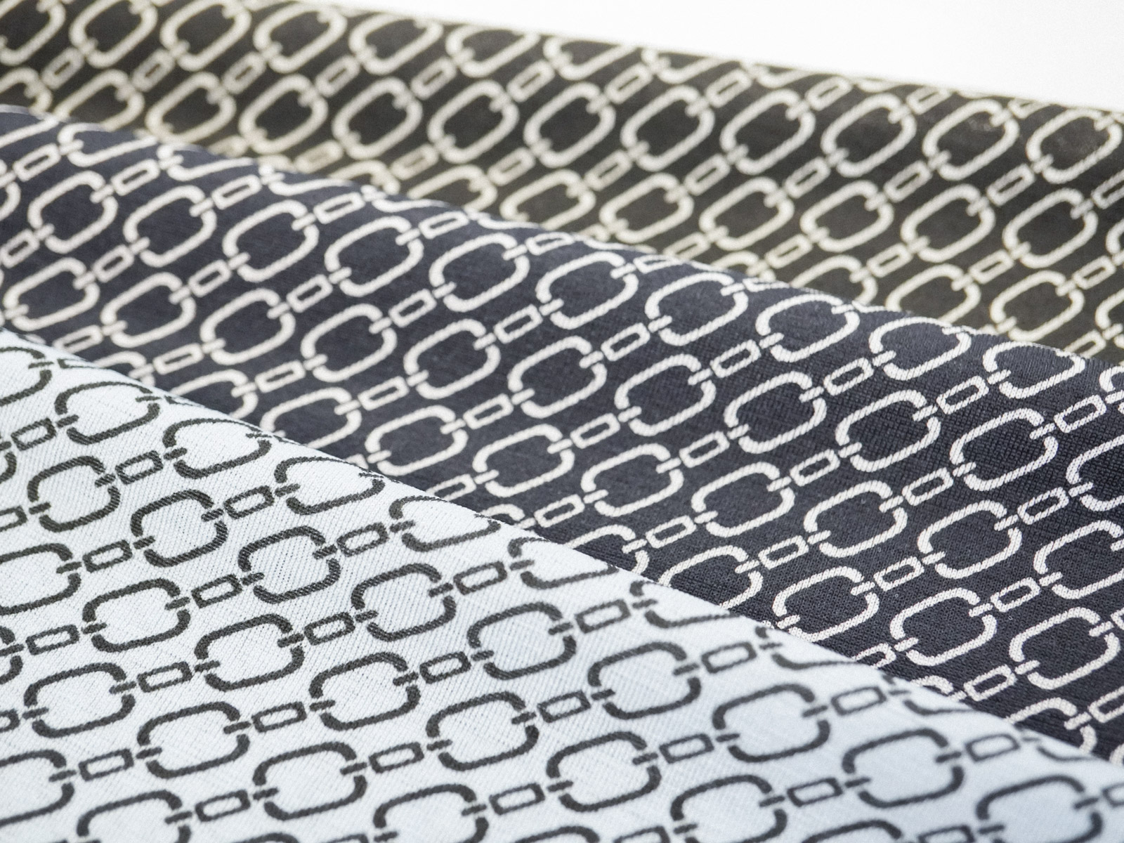 KKP8035 [ D/#158 ]ＢＲ×ＳＤ１００ｄ天竺単色プリント